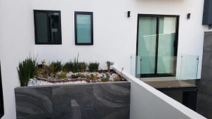 Vallejo_101_16